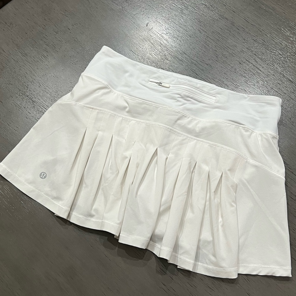 Lululemon Circuit Breaker 6R